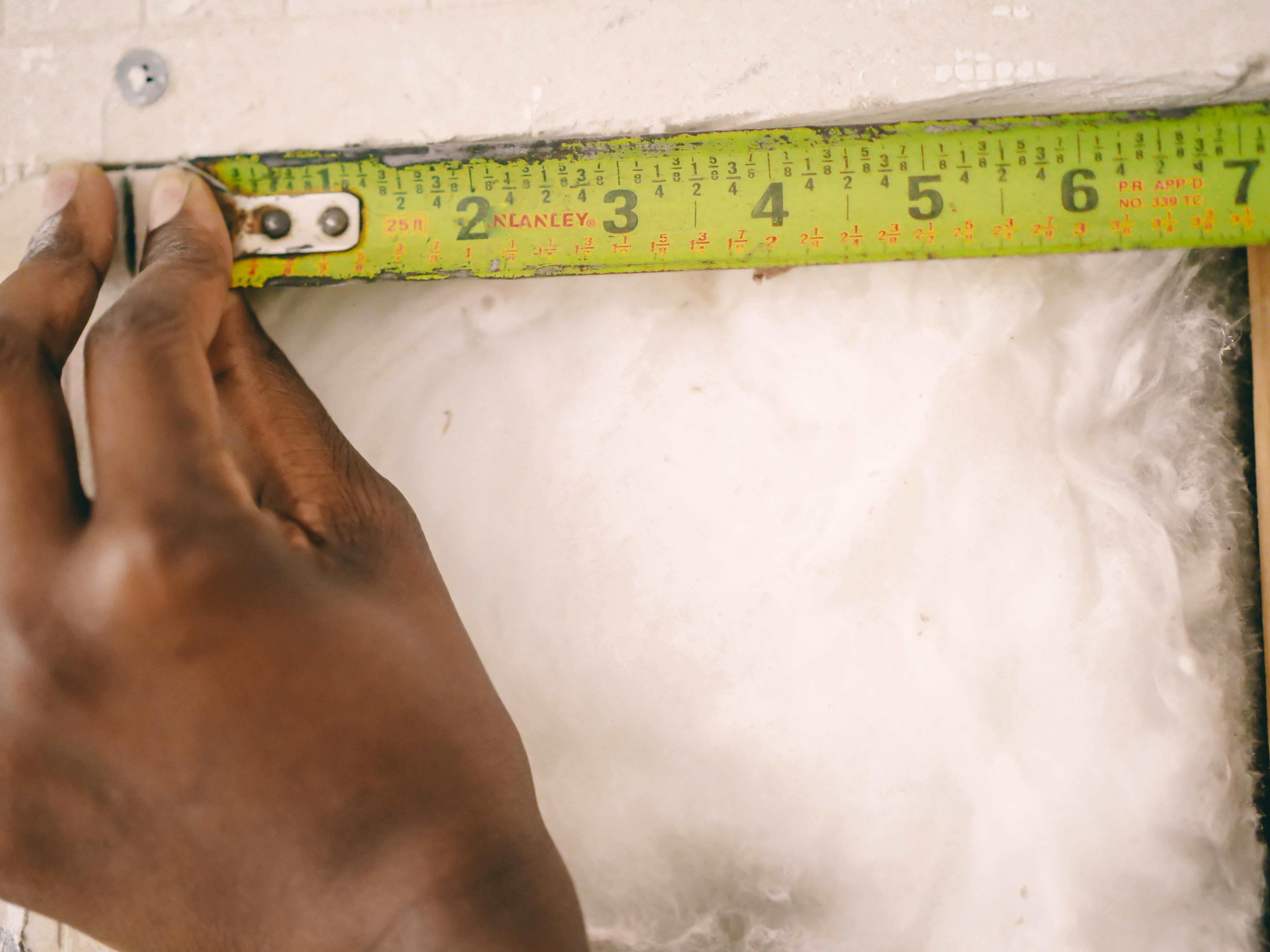 Measuring insulation thickness for optimal performance